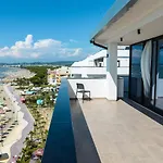 Hotel Brilliant & 5*