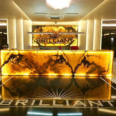 호텔 Brilliant & 5*