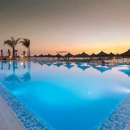 Brilliant & 5* Golem (Tirana)