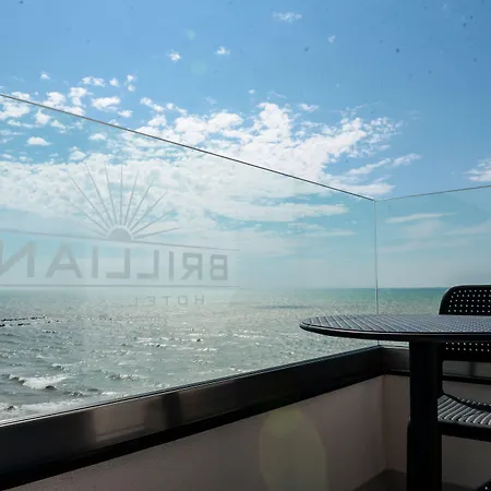 מלון Brilliant &