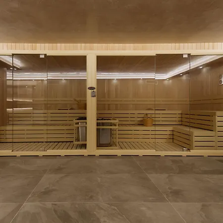 Brilliant & Hotel Golem (Tirana)