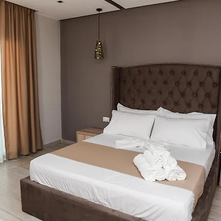 Brilliant & Hotel Golem (Tirana)