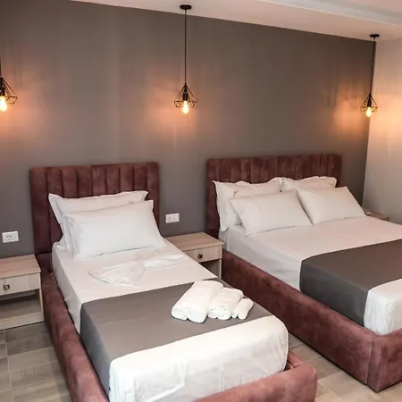 Hotel Brilliant & 5*