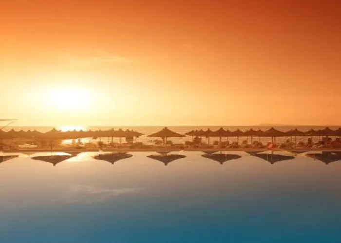 Hotel Brilliant & Golem (Tirana)