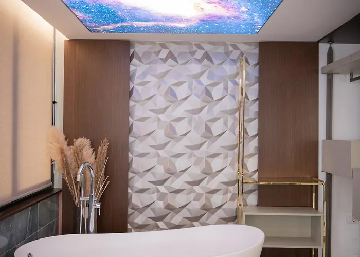 Hotel Brilliant & 5*