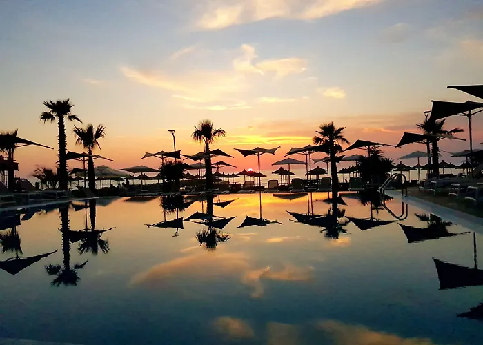 מלון Brilliant &