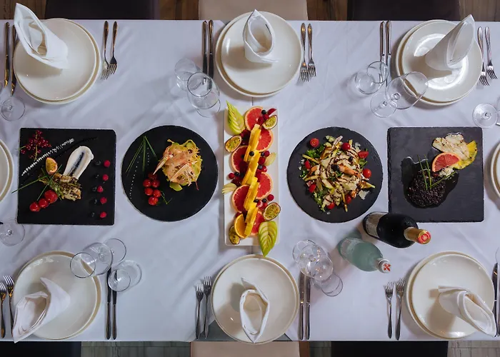 Brilliant & 5* Golem (Tirana)