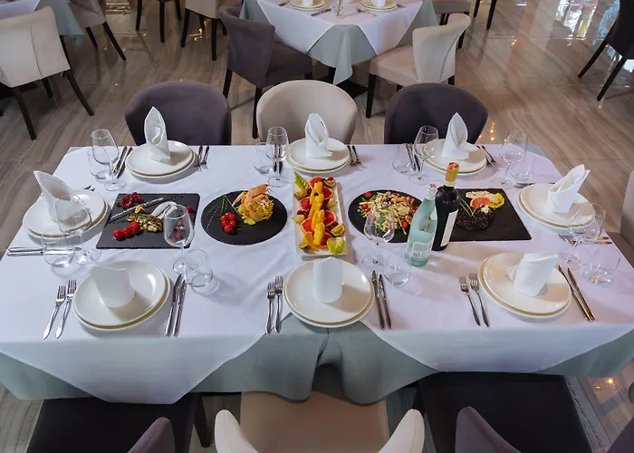 Brilliant & 5* Golem (Tirana)