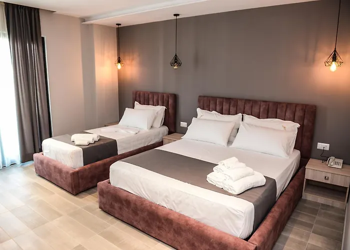 Hotel Brilliant & Golem (Tirana)